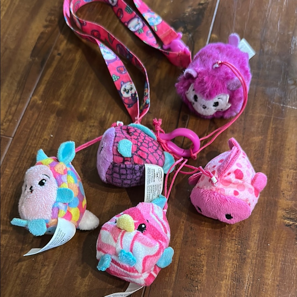 Lot of 8 Pikmi Pops Mini Plush Charms w Lanyard - Picture 3 of 10